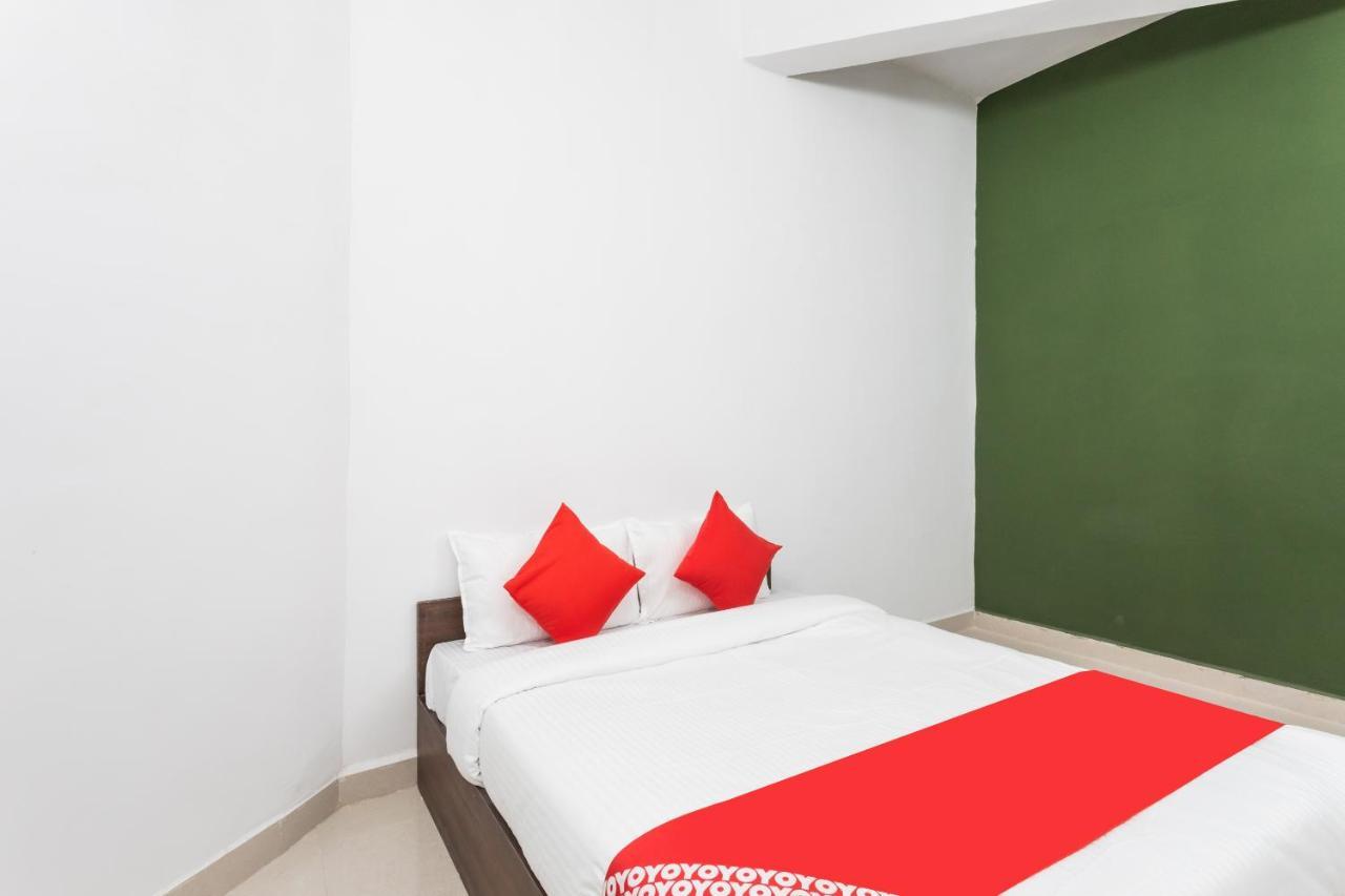 Oyo Hotel Convivial Paradise Shamsgarh Esterno foto