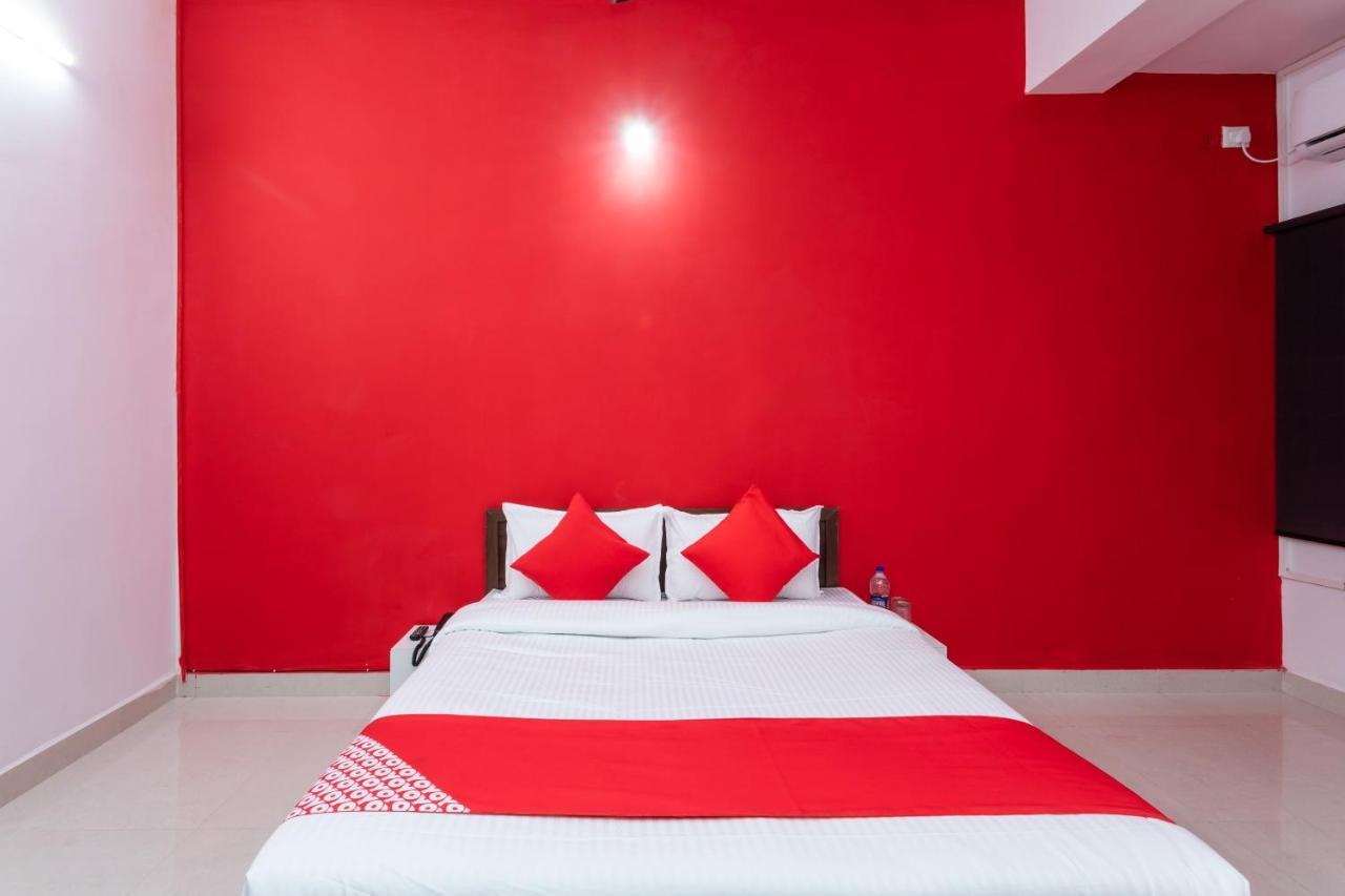 Oyo Hotel Convivial Paradise Shamsgarh Esterno foto