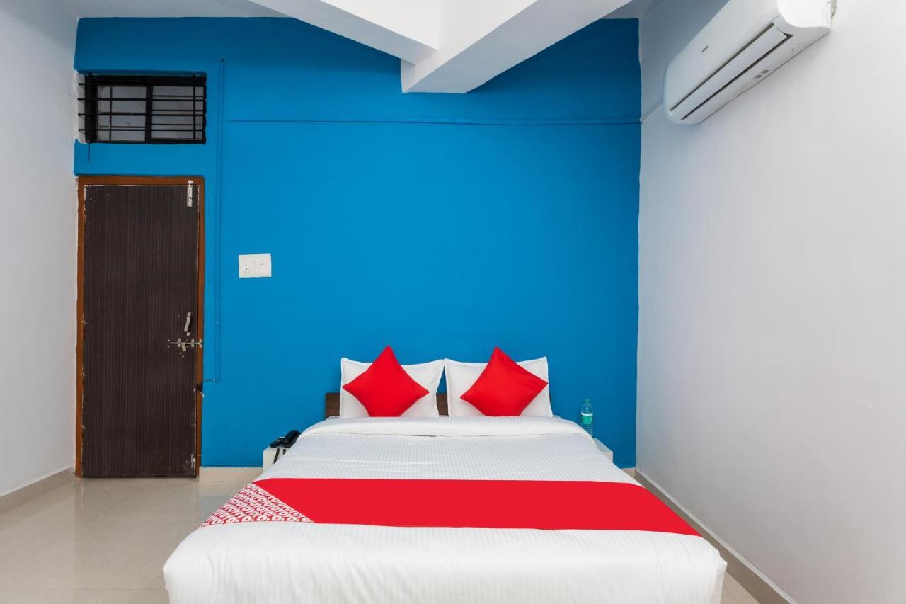 Oyo Hotel Convivial Paradise Shamsgarh Esterno foto