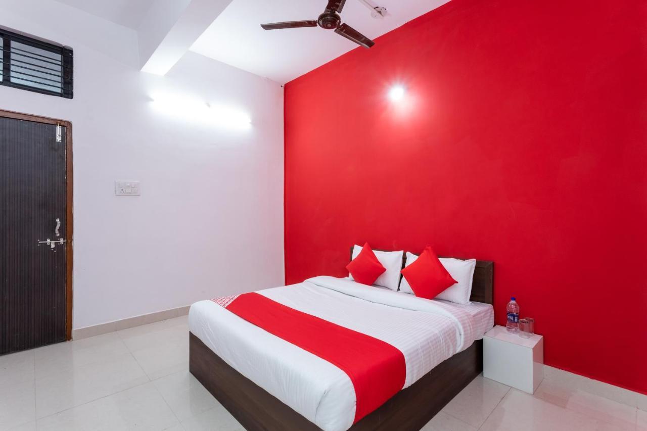 Oyo Hotel Convivial Paradise Shamsgarh Esterno foto