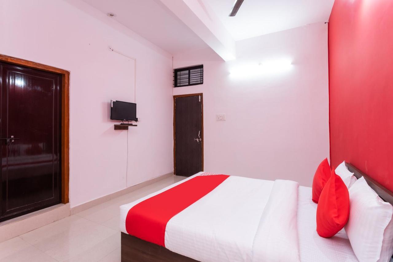Oyo Hotel Convivial Paradise Shamsgarh Esterno foto