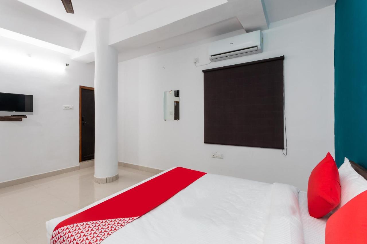Oyo Hotel Convivial Paradise Shamsgarh Esterno foto