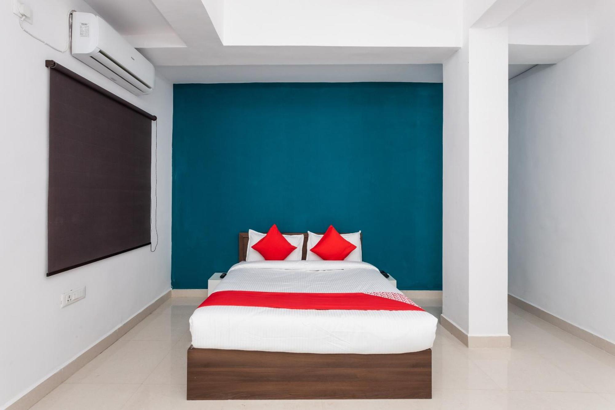 Oyo Hotel Convivial Paradise Shamsgarh Esterno foto