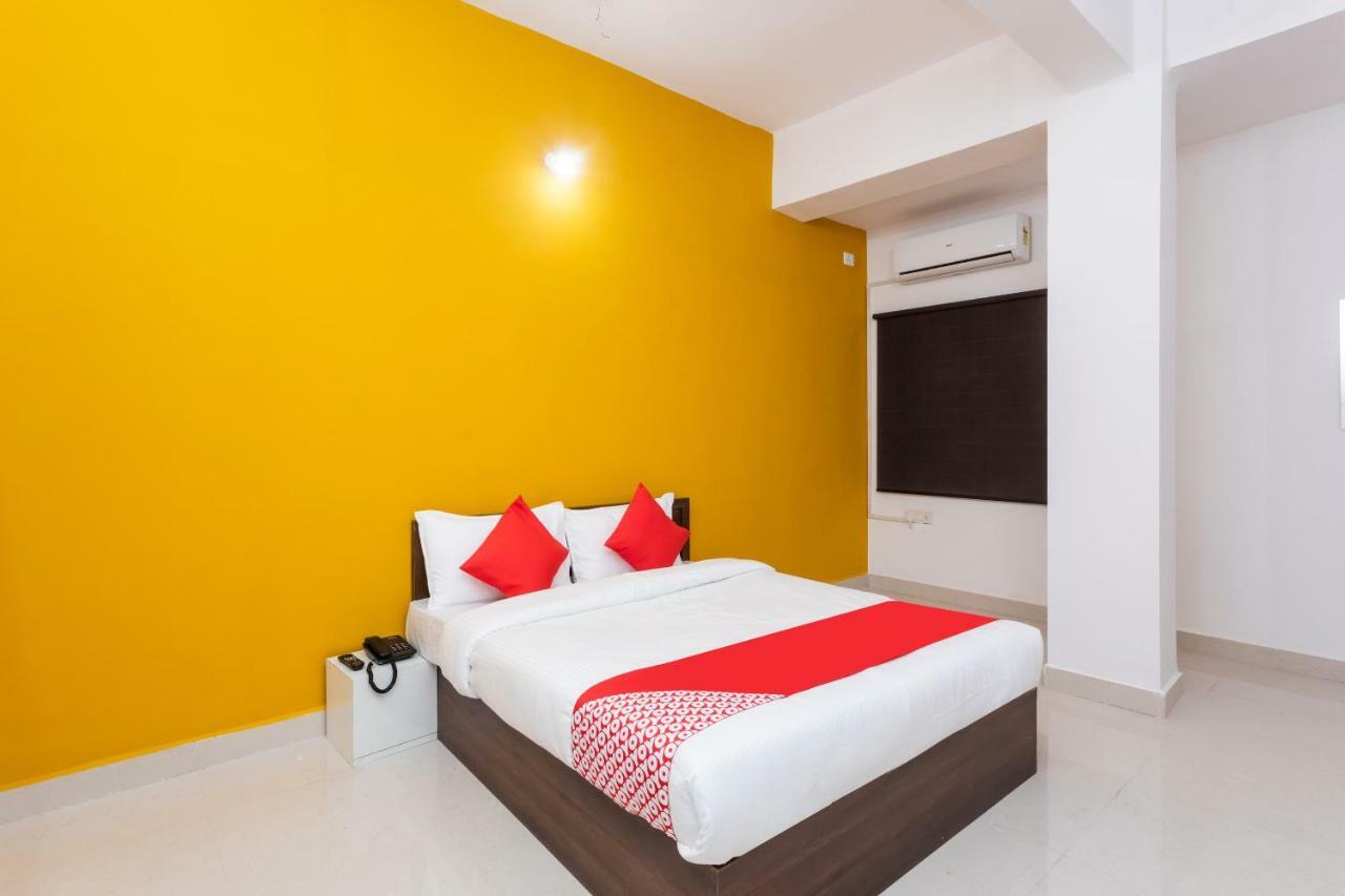 Oyo Hotel Convivial Paradise Shamsgarh Esterno foto