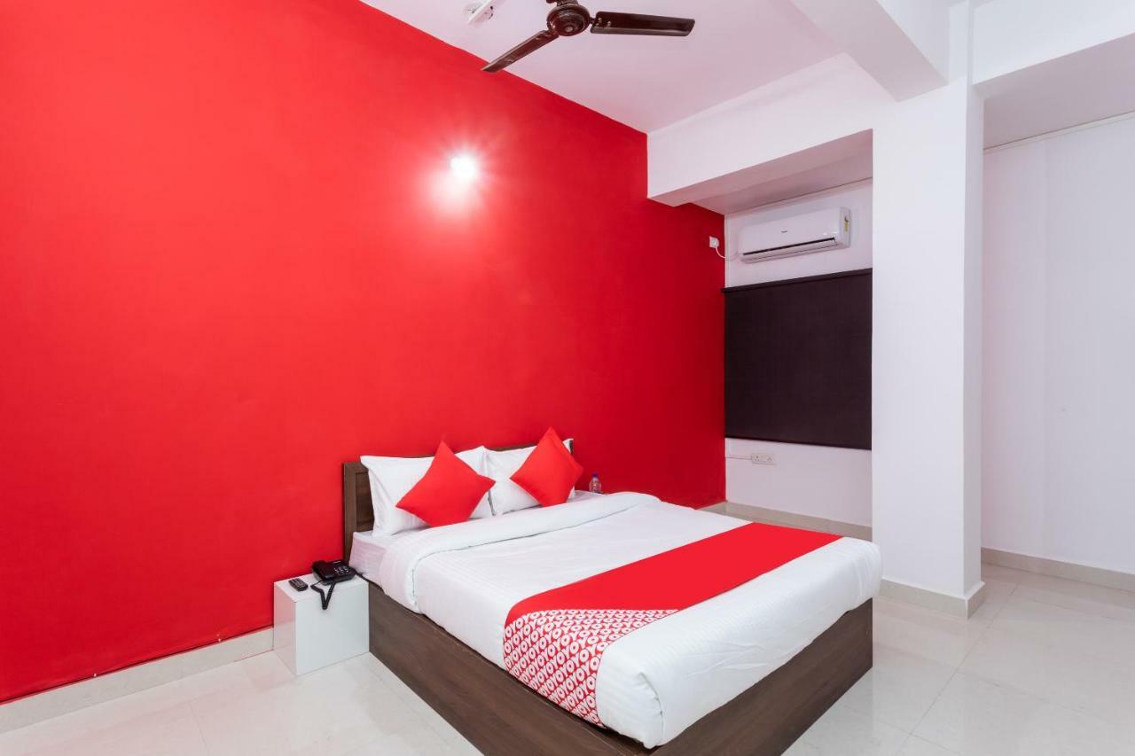 Oyo Hotel Convivial Paradise Shamsgarh Esterno foto