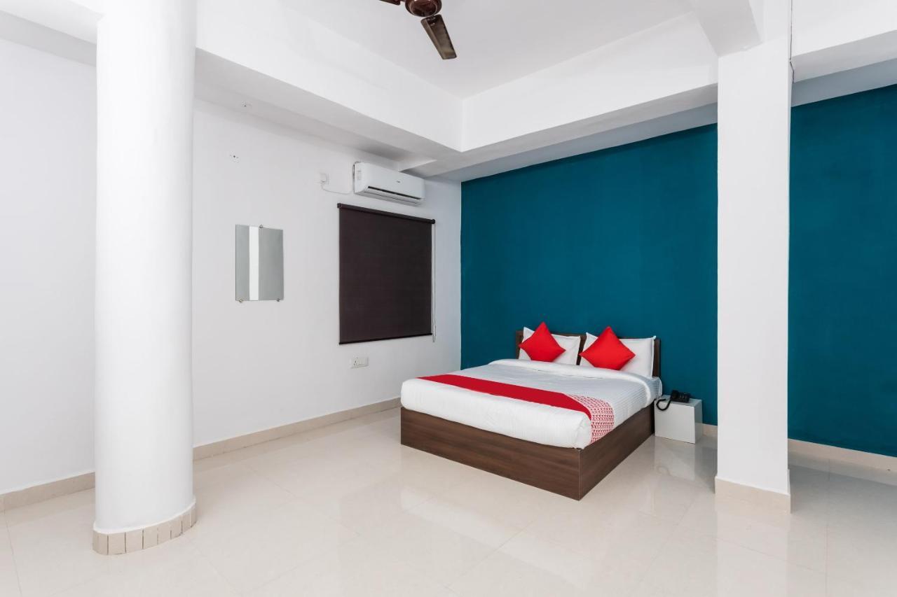 Oyo Hotel Convivial Paradise Shamsgarh Esterno foto