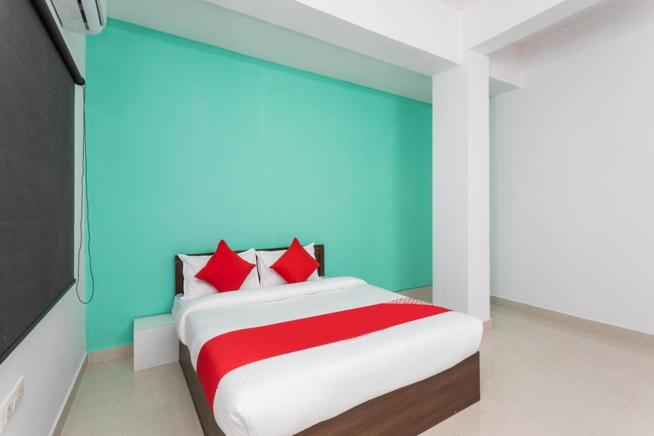 Oyo Hotel Convivial Paradise Shamsgarh Esterno foto